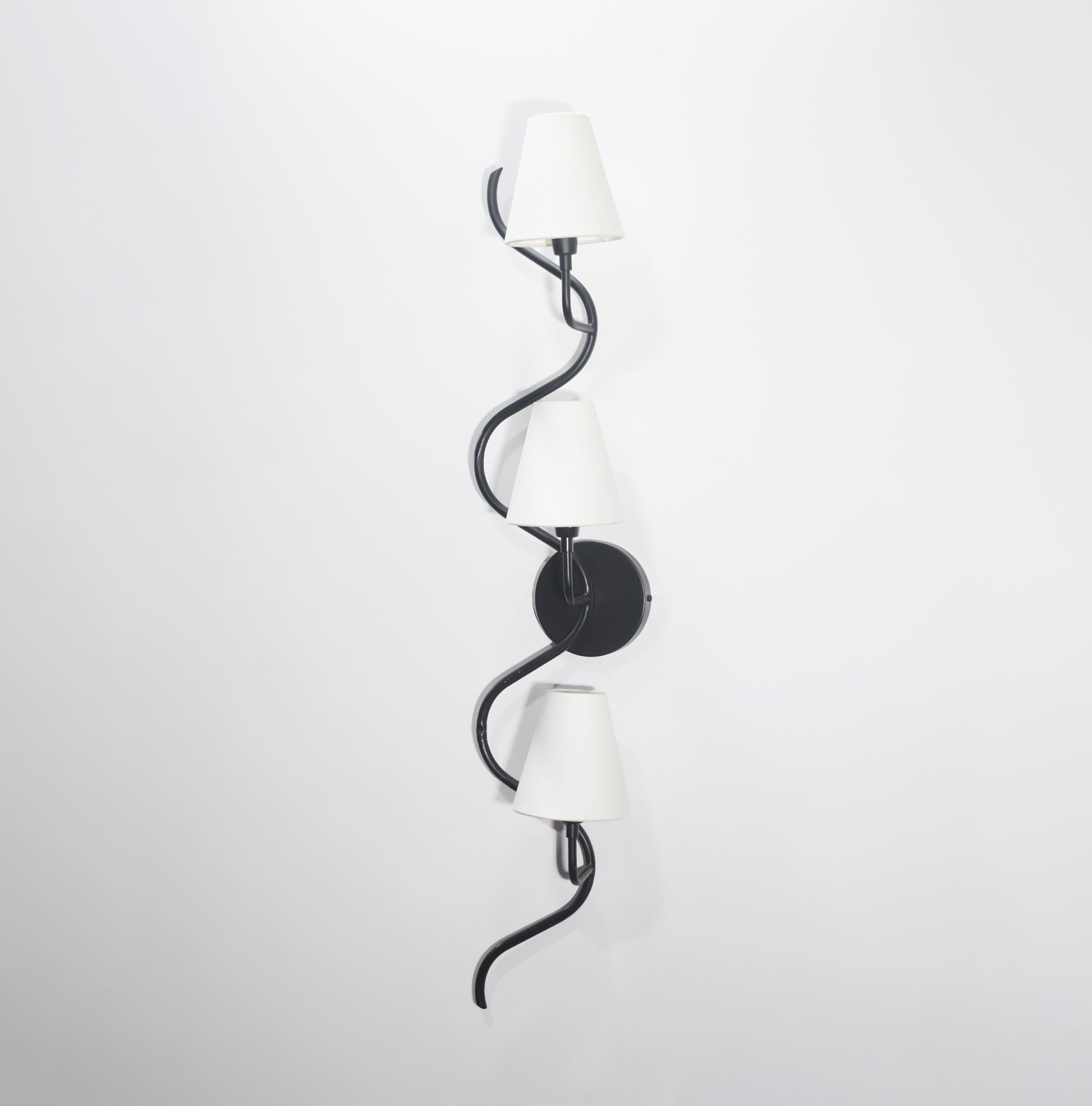 Best Black Wall Lights to Elevate Your Space