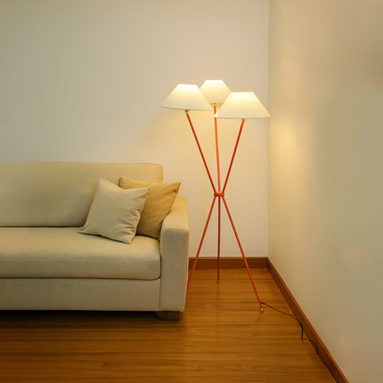 Trendy Floor Lamps to Upgrade Your Home Decor Red