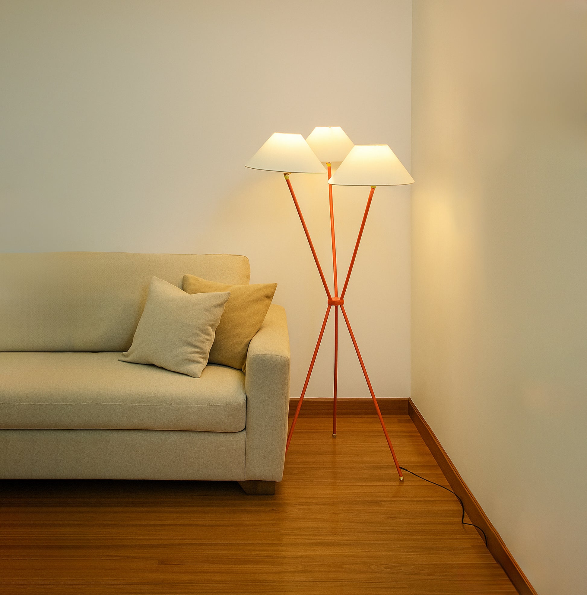 Trendy Floor Lamps to Upgrade Your Home Decor Red