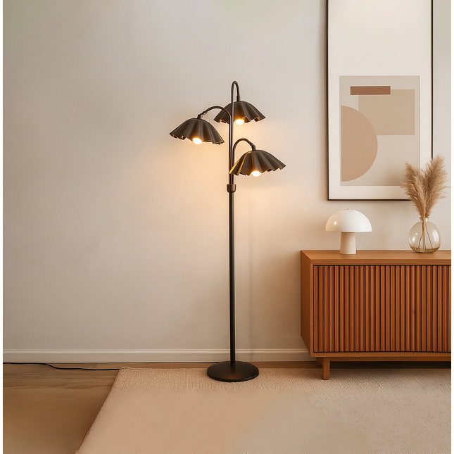 Elegant Floor Lamps to Elevate Your Space black