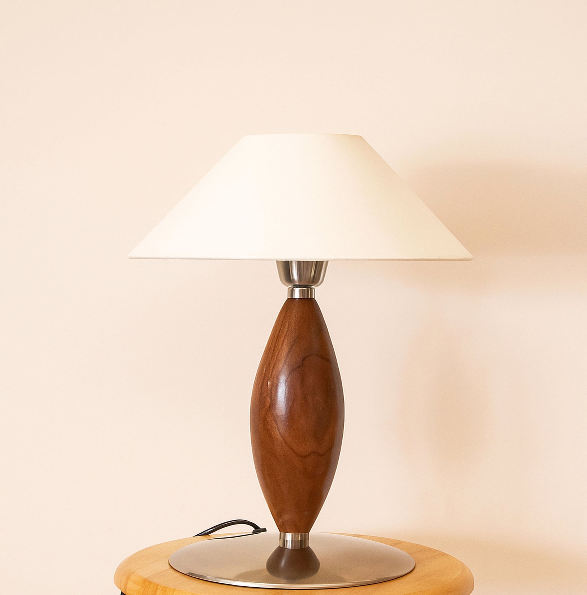 Brown Wood Table Lamp : A Perfect Blend of Style and Function Wood