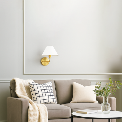 Stylish Canopy Wall Lamp: A Touch of Gold Elegance