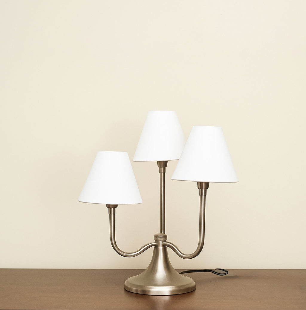 Brighten Up: Table Lamps with Diverse Shade Options matte black