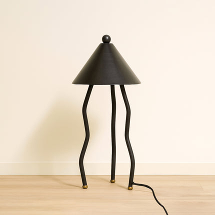 Discover the Magic of Jellyfish Metal table tripod Lamps matte black