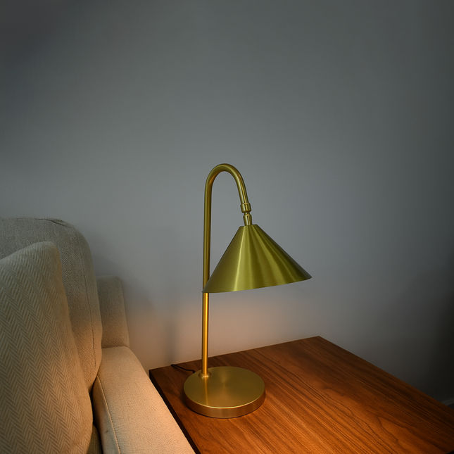 Table Lamps That Enhance Your Workspace golden