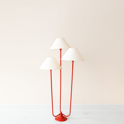 The Allure of Red: Floor Lamps That Dazzle Red
