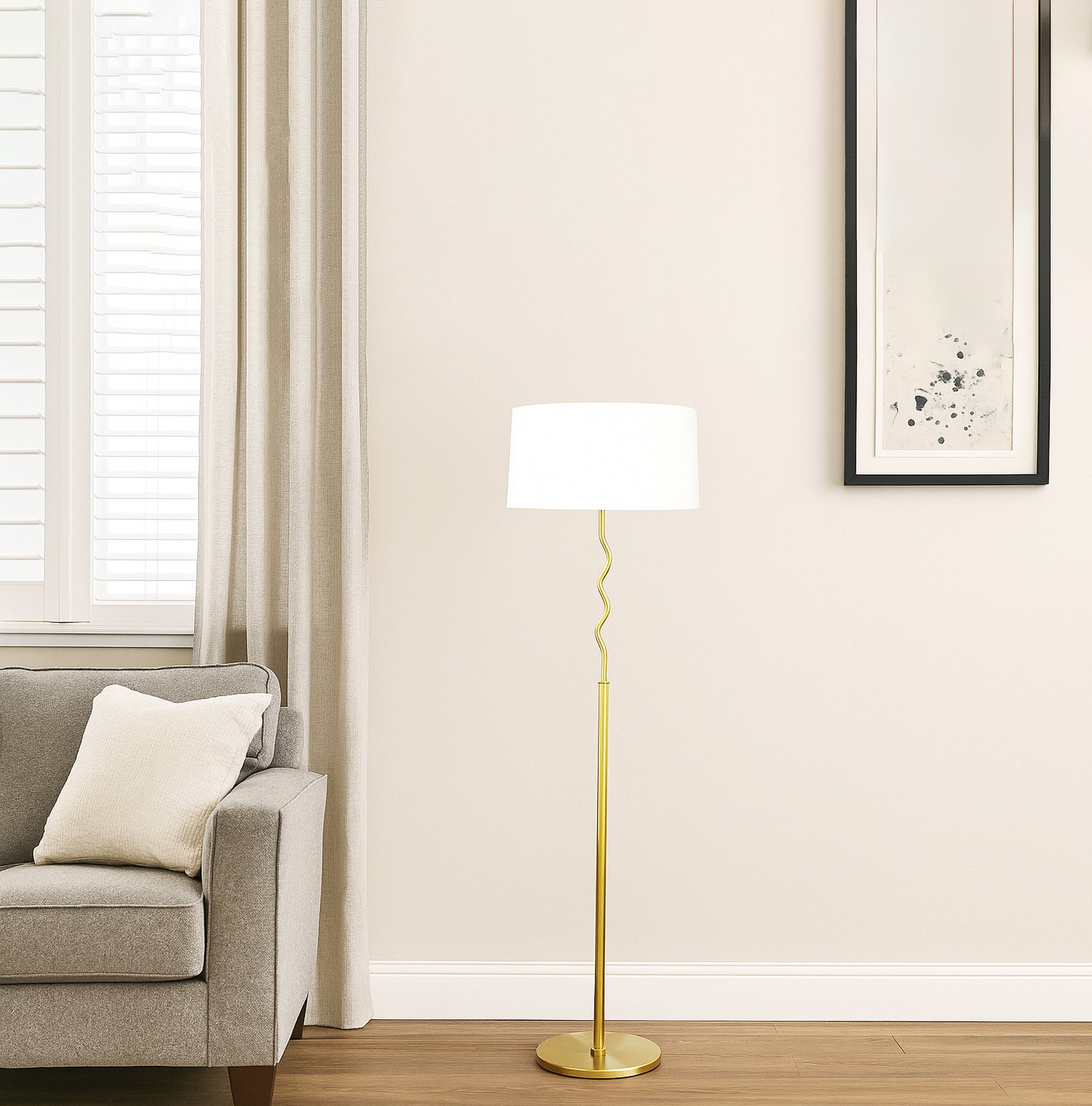 Floor Lamps for Small Spaces: Style Meets Function Golden