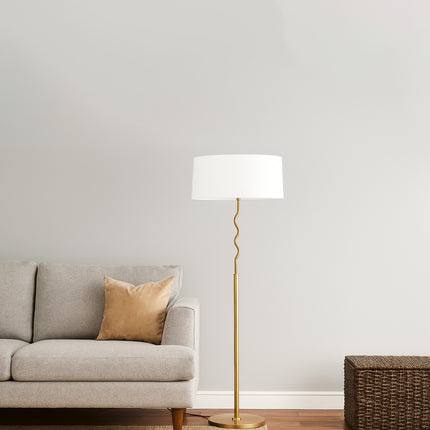 Floor Lamps for Small Spaces: Style Meets Function Golden