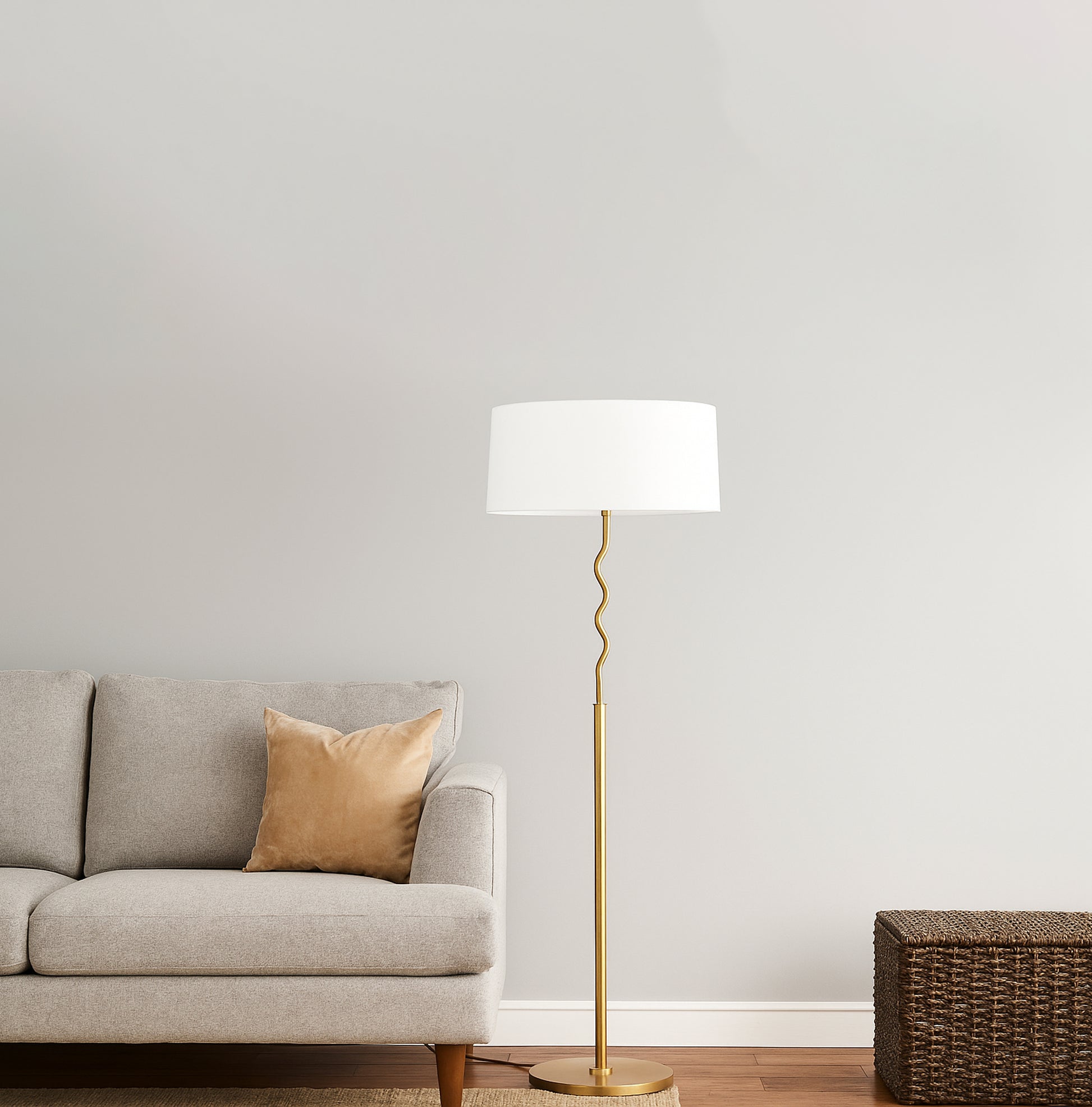 Floor Lamps for Small Spaces: Style Meets Function Golden