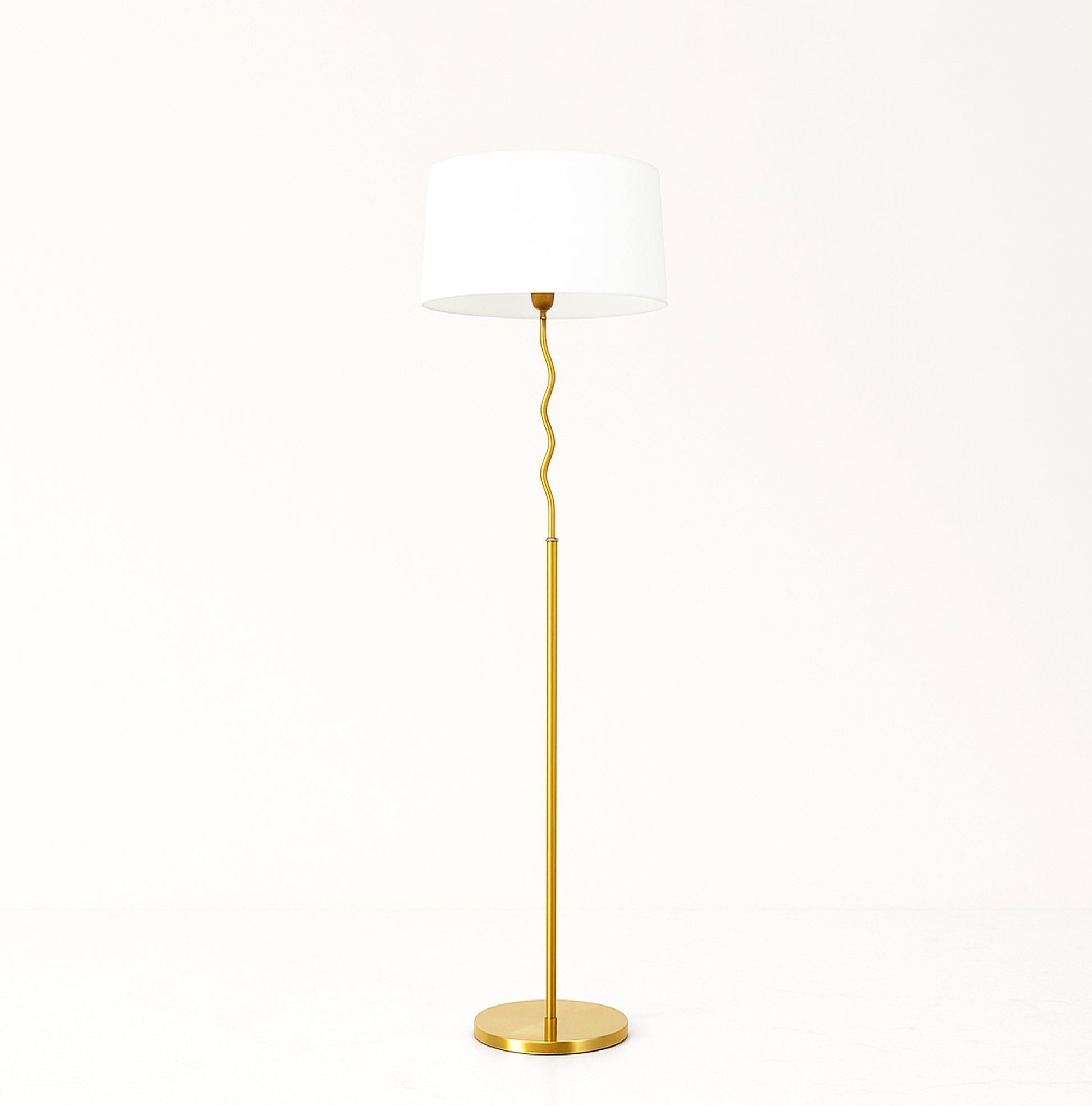 Floor Lamps for Small Spaces: Style Meets Function Golden