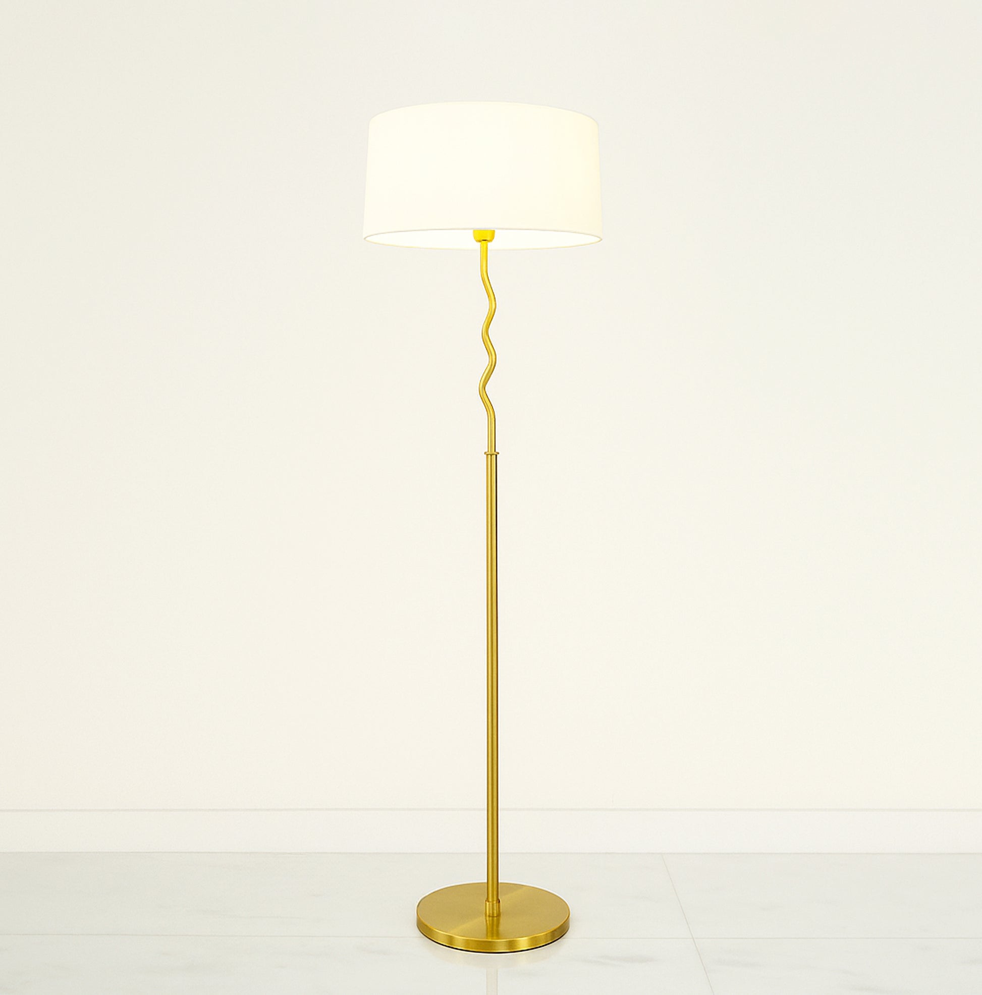 Floor Lamps for Small Spaces: Style Meets Function Golden