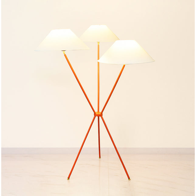 Trendy Floor Lamps to Upgrade Your Home Decor Red