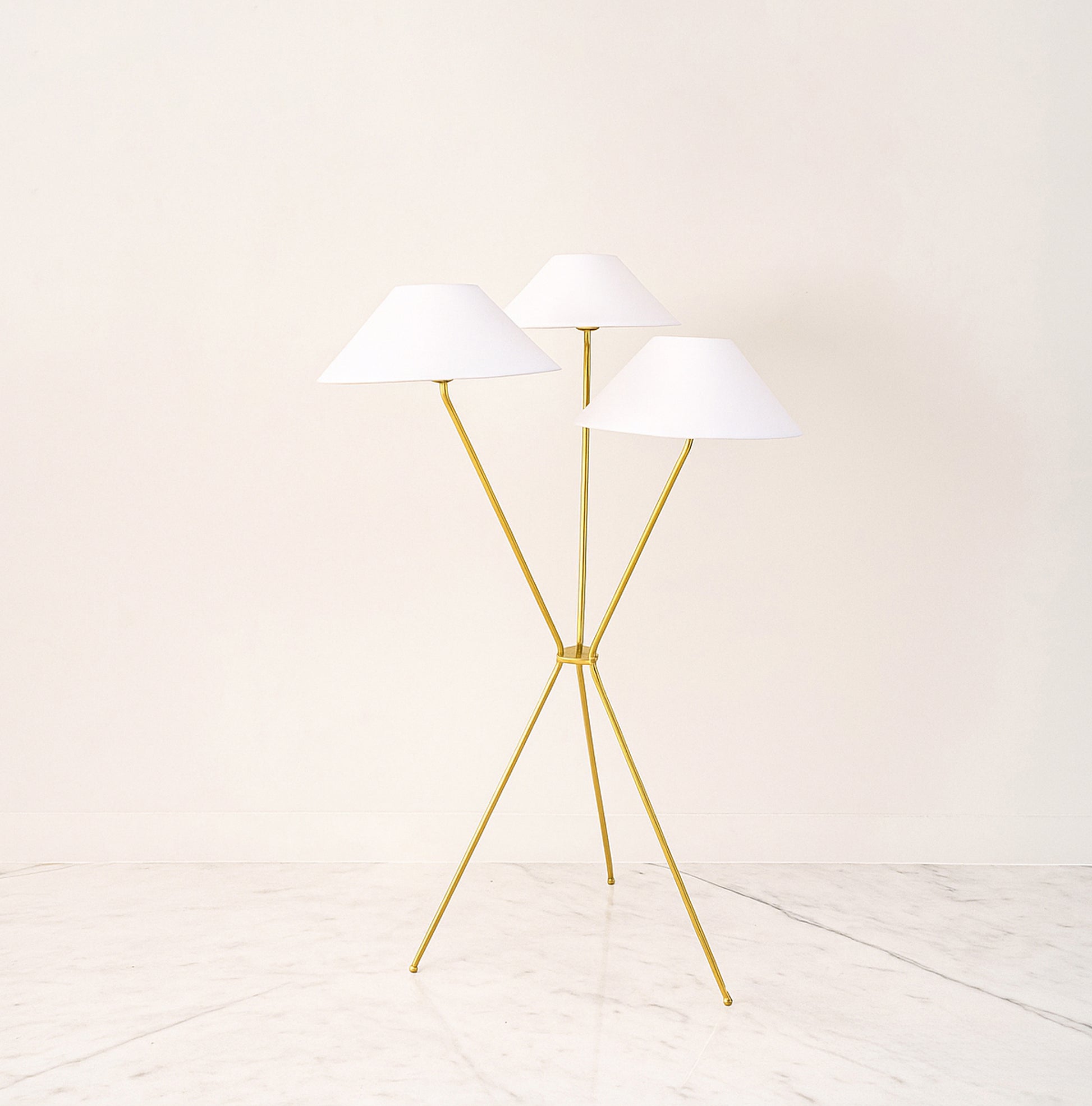Discover the Best Floor Lamps for Every Room Golden
