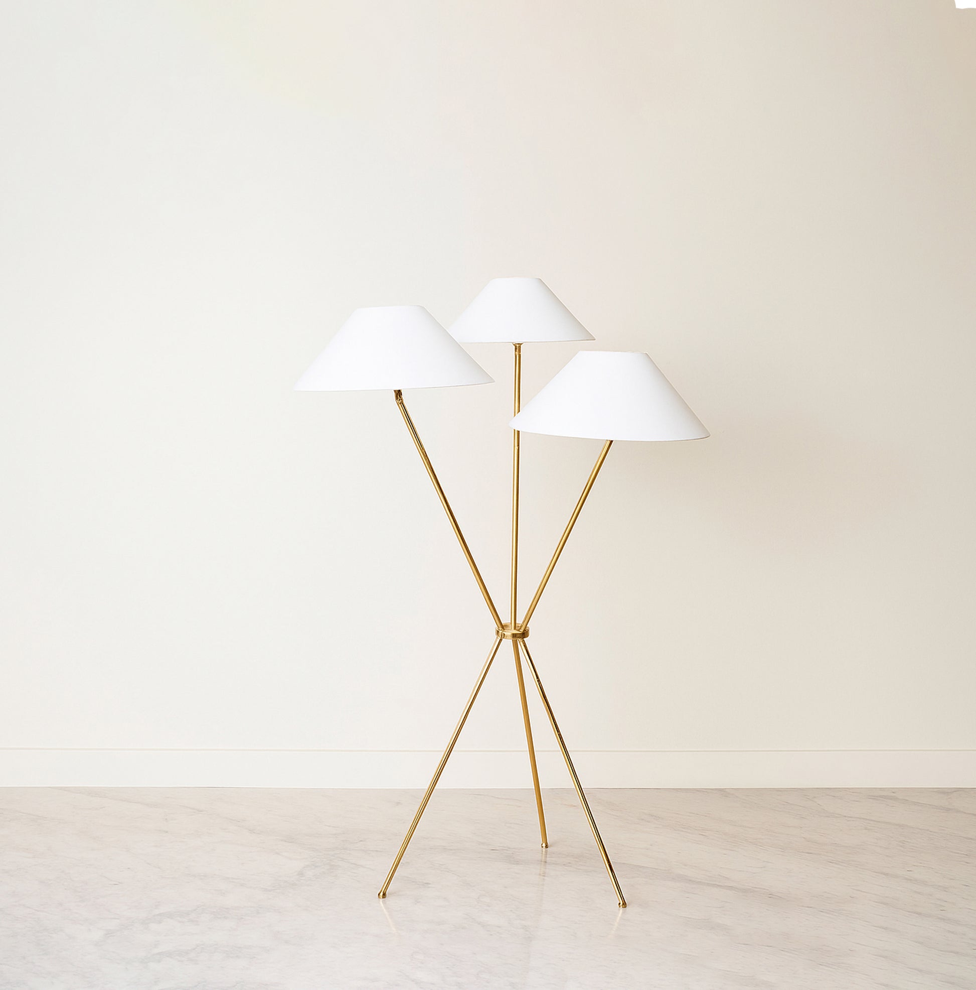 Discover the Best Floor Lamps for Every Room Golden