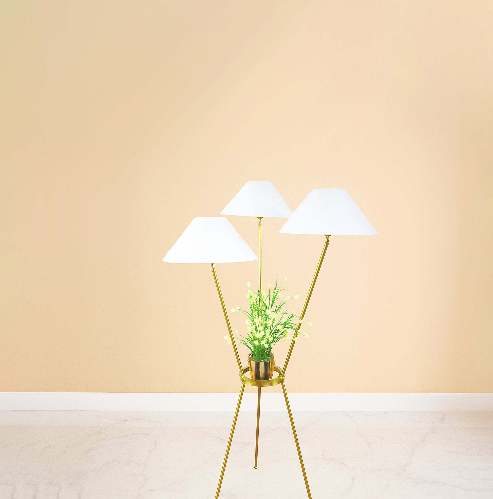 Floor Lamps: A Perfect Blend of Function and Style Golden