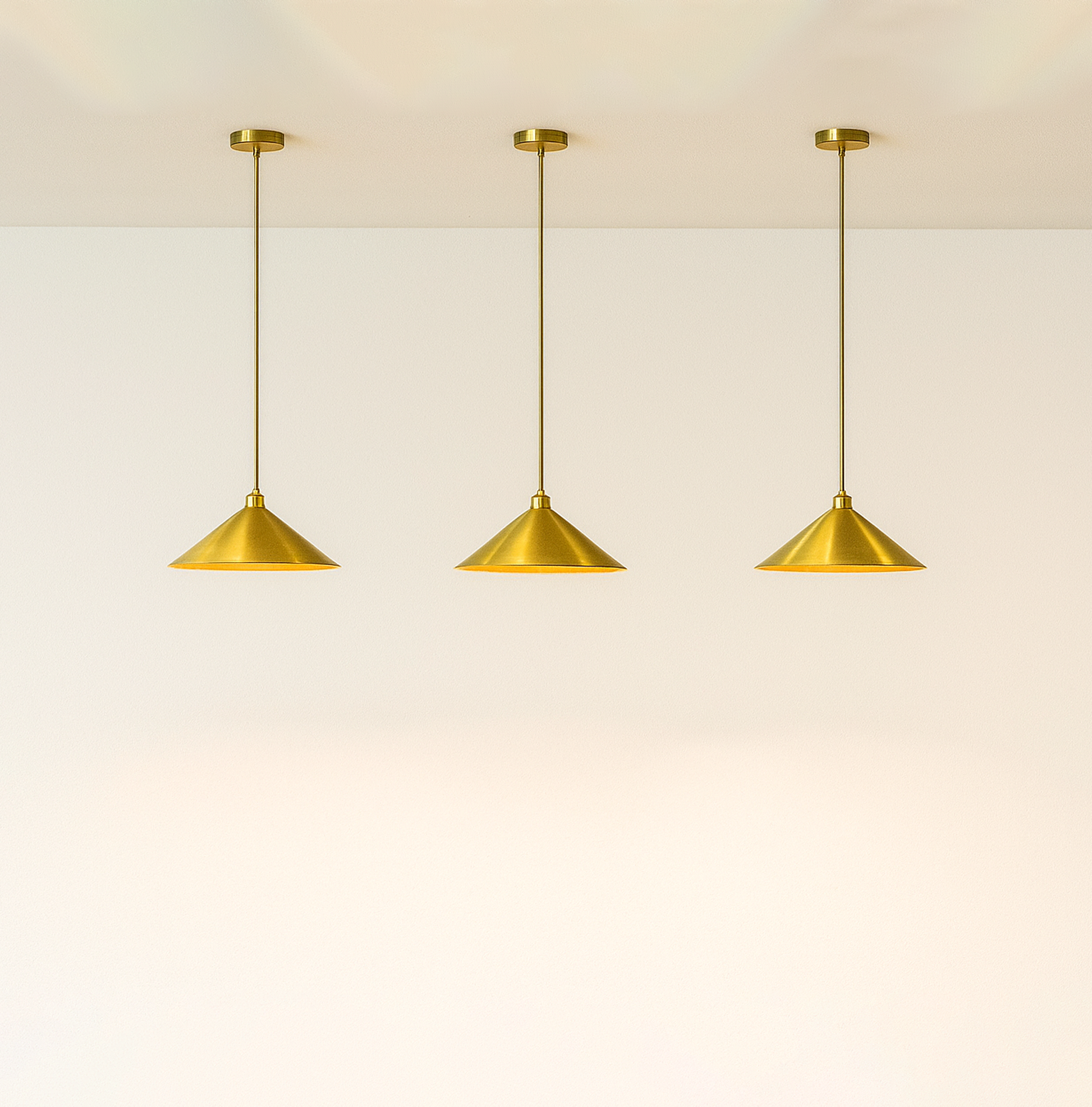 Style Your Space with Golden Hanging Lamps Golden