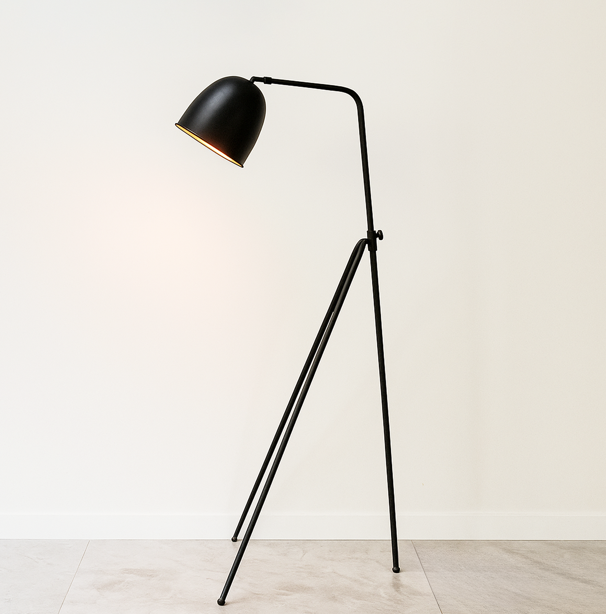 Black Floor Lamps Are a Must-Have for Your Home matte black