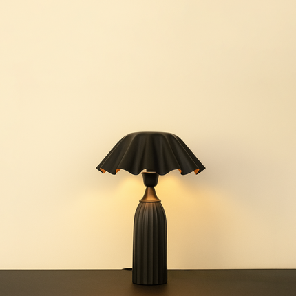 Midnight Elegance Table Lamp matte black