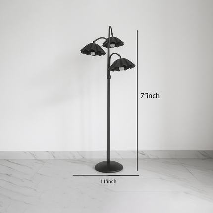 Elegant Floor Lamps to Elevate Your Space black