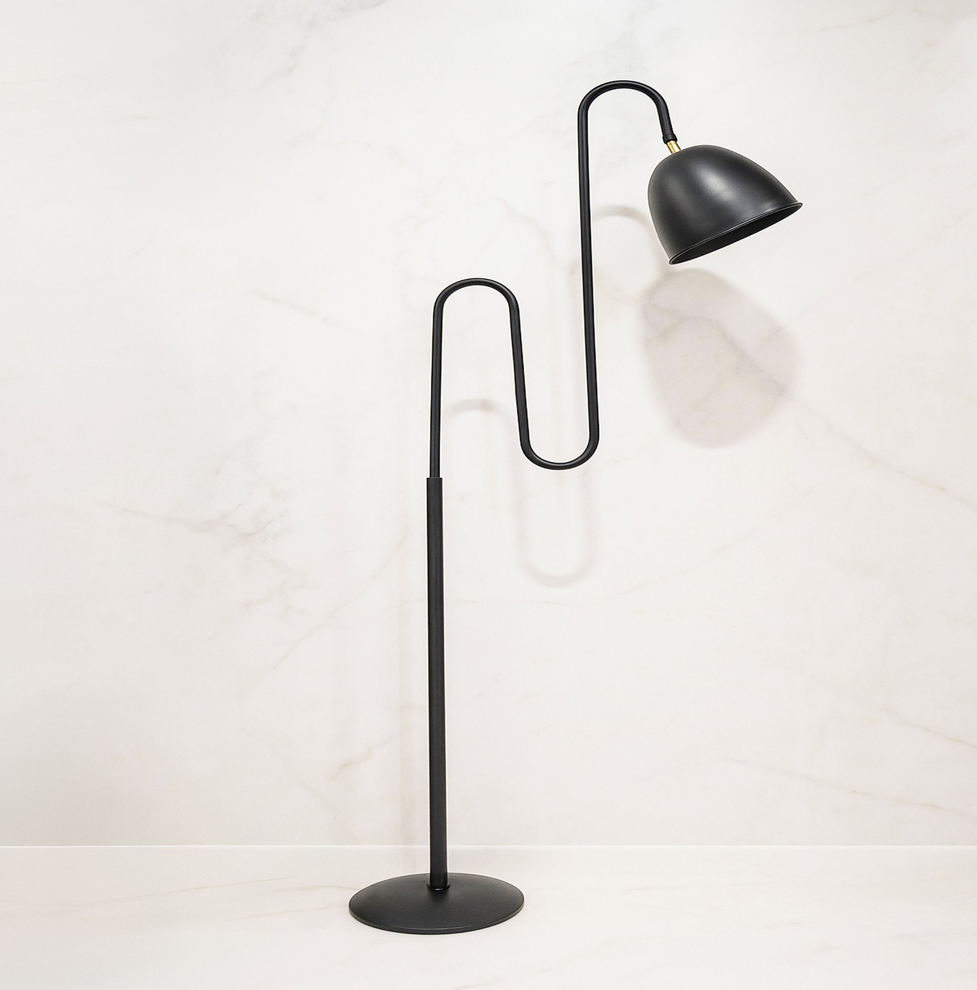 Discover the Charm of 5 Elegant Wall Lamps matte black