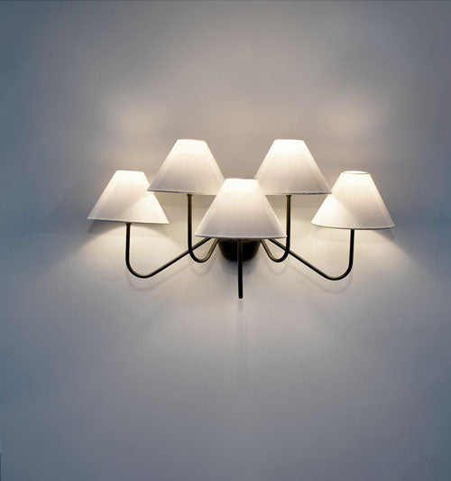 Discover the Charm of 5 Elegant Wall Lamps