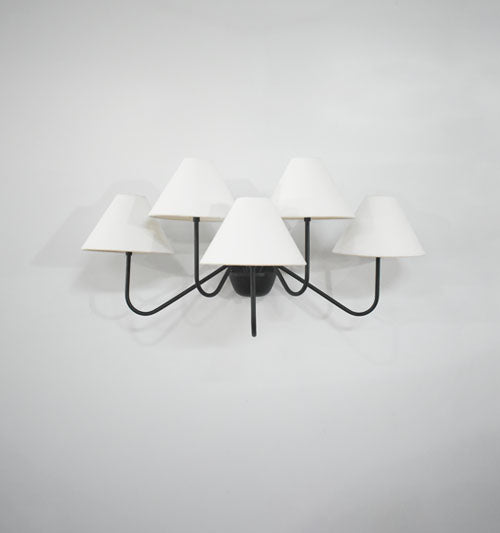 Discover the Charm of 5 Elegant Wall Lamps