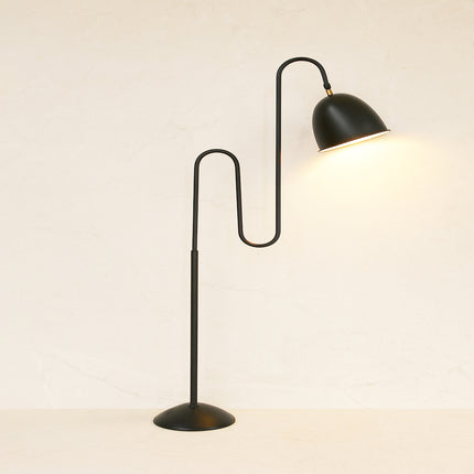 Discover the Charm of 5 Elegant Wall Lamps matte black