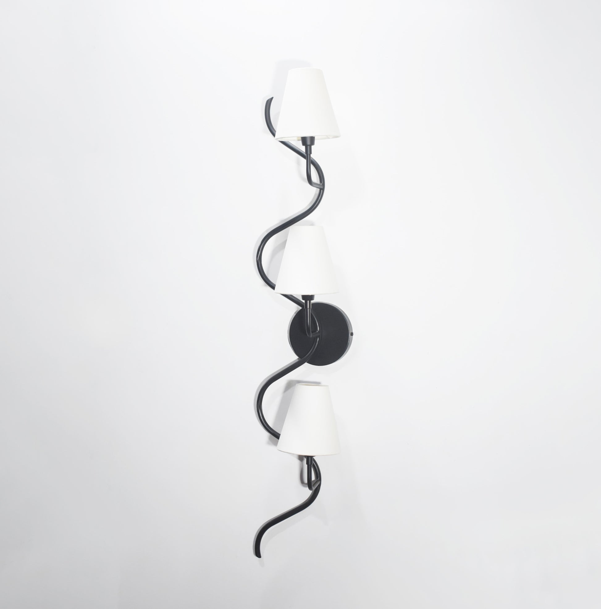 Best Black Wall Lights to Elevate Your Space