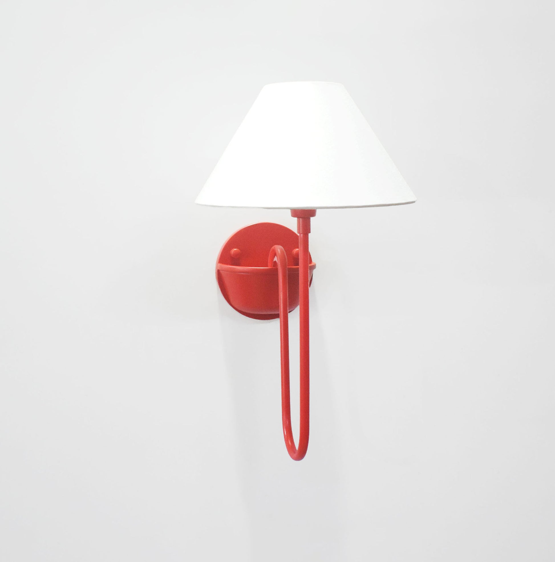 One Wall Lamp Red: Perfect Accent for Any Room