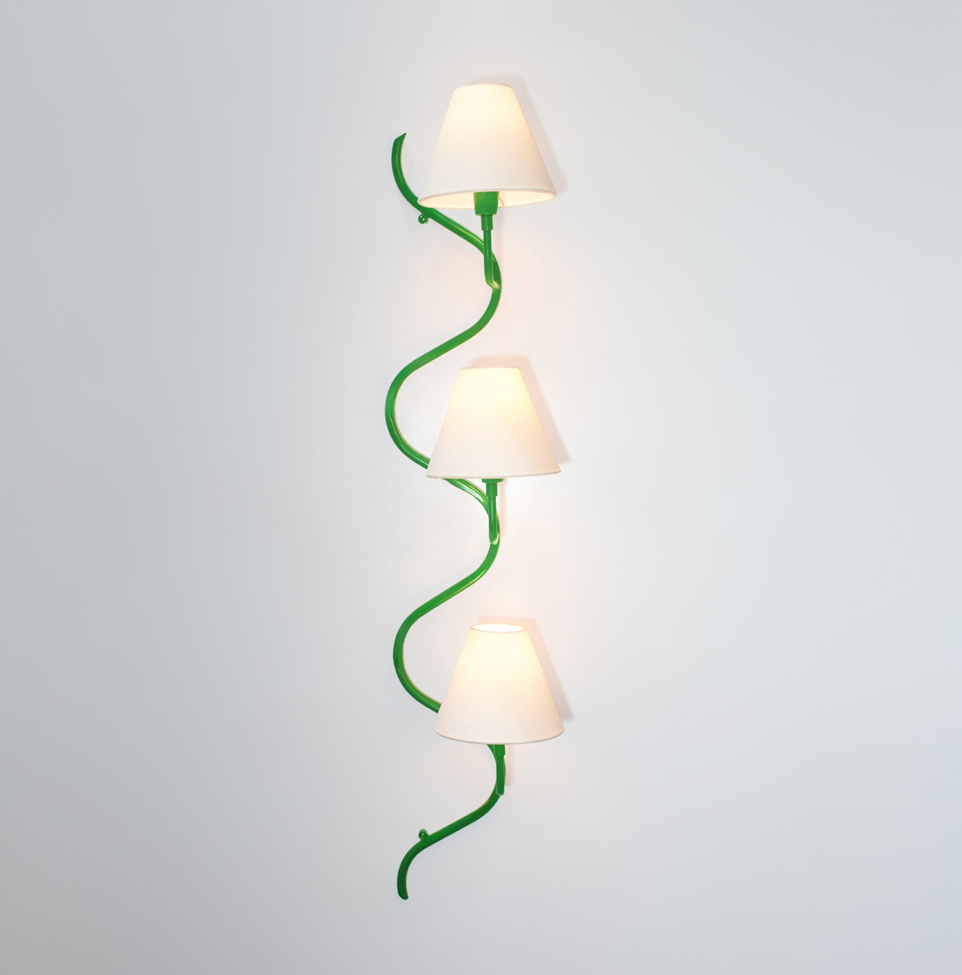 Unique Green Wall Light Designs You’ll Love