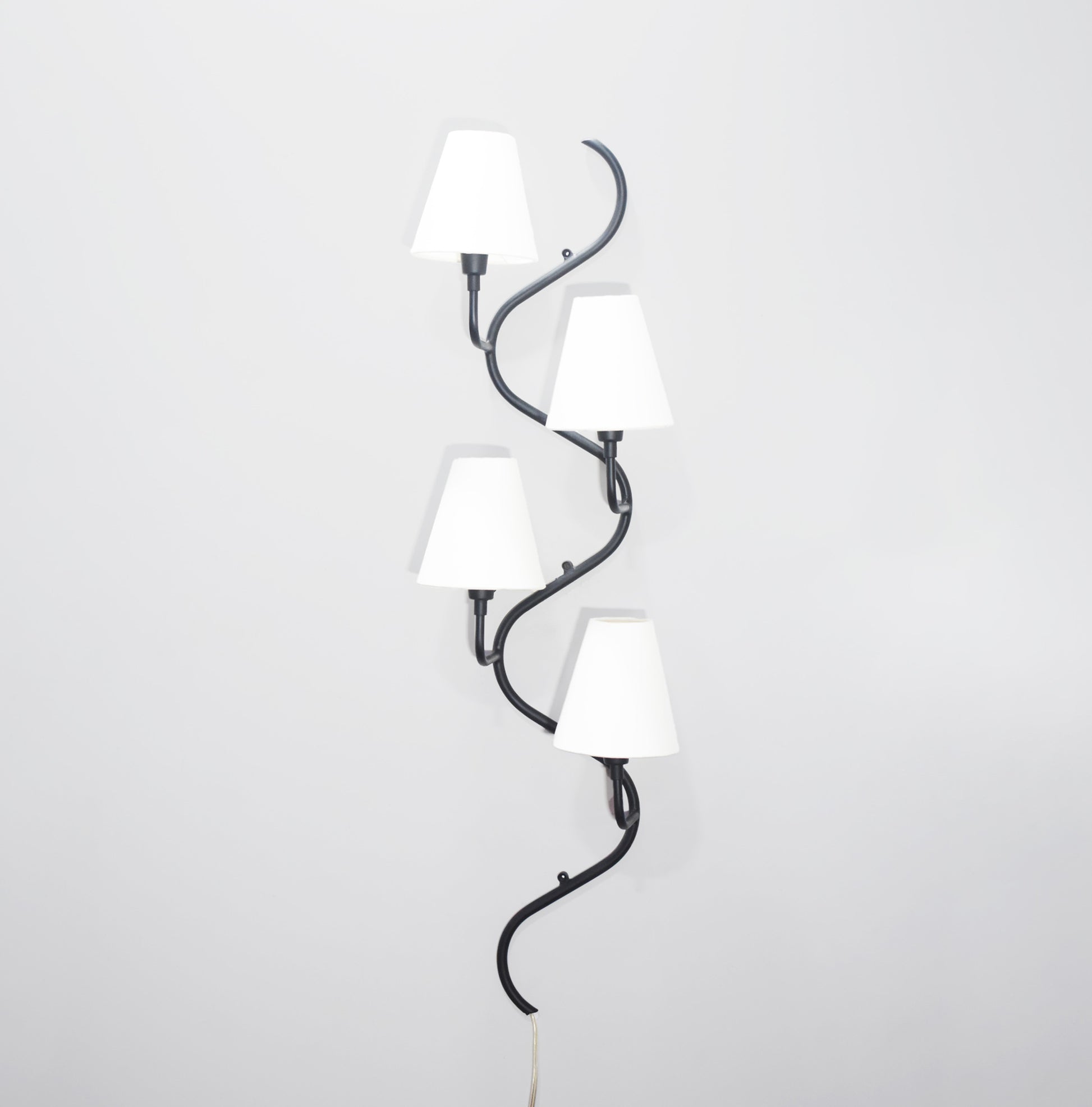 Unique Black Wall Light Ideas for Stylish Interiors