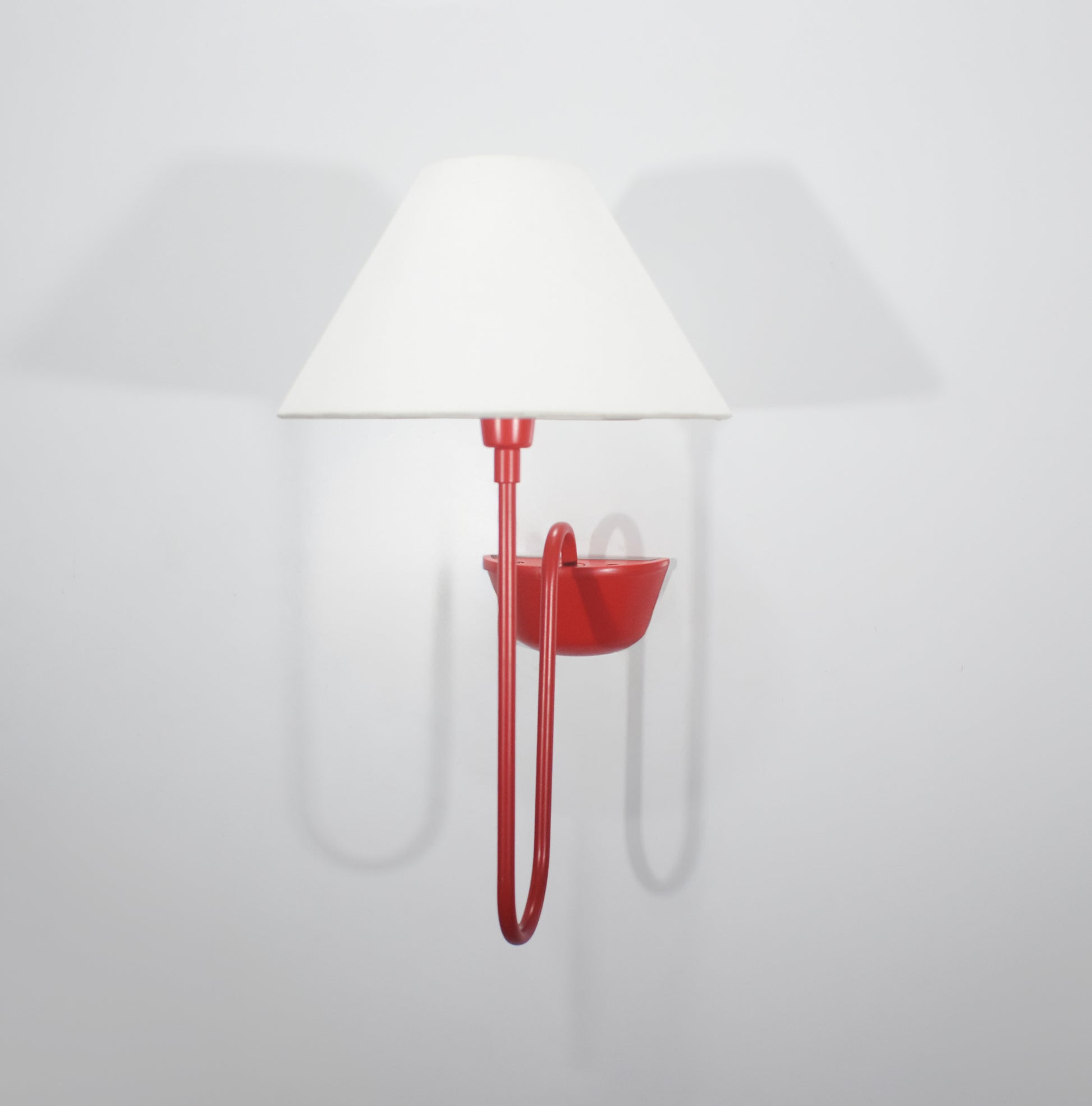 One Wall Lamp Red: Perfect Accent for Any Room