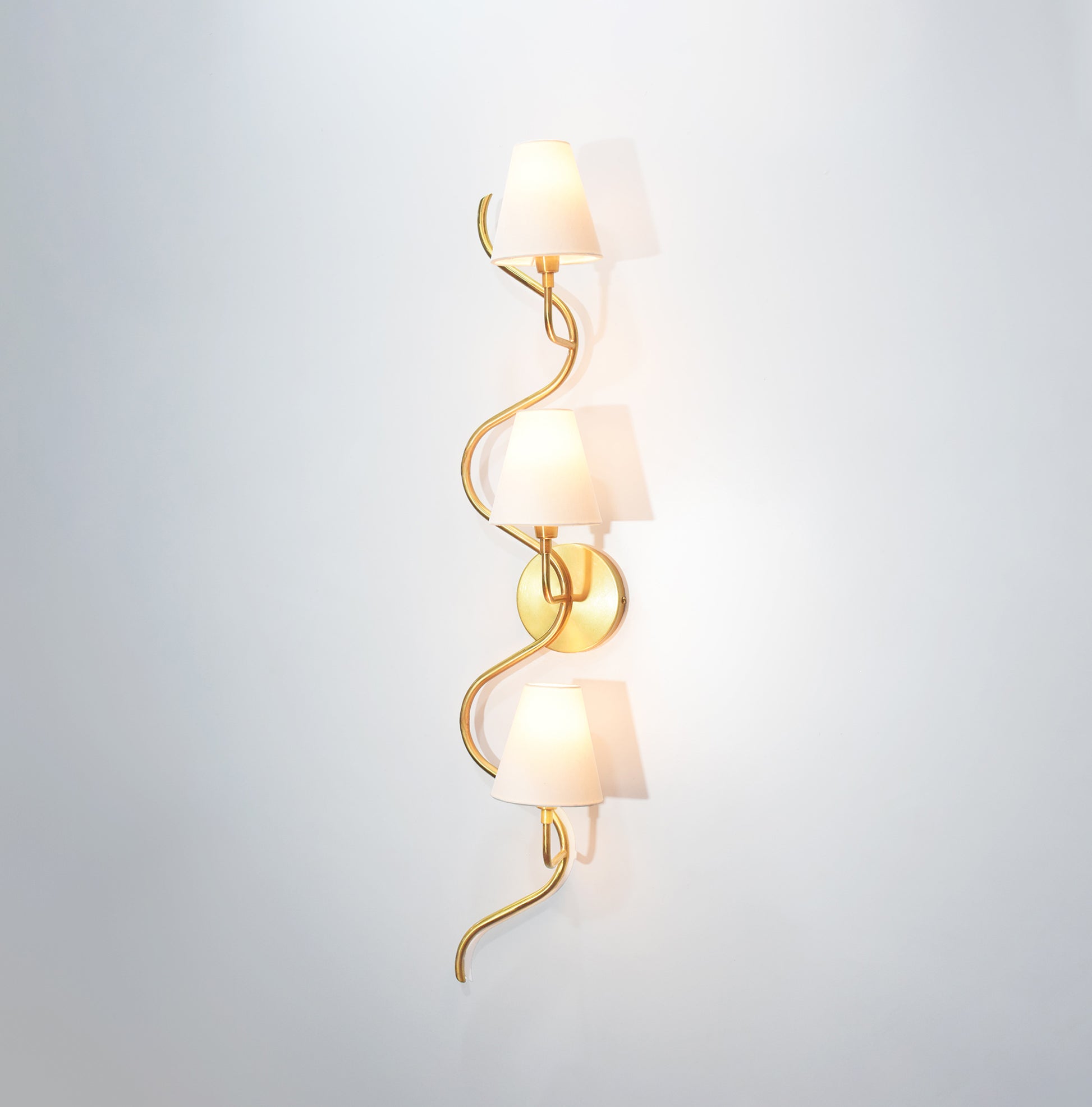 Discover the Charm of Golden Vertical lamp with canopy golden