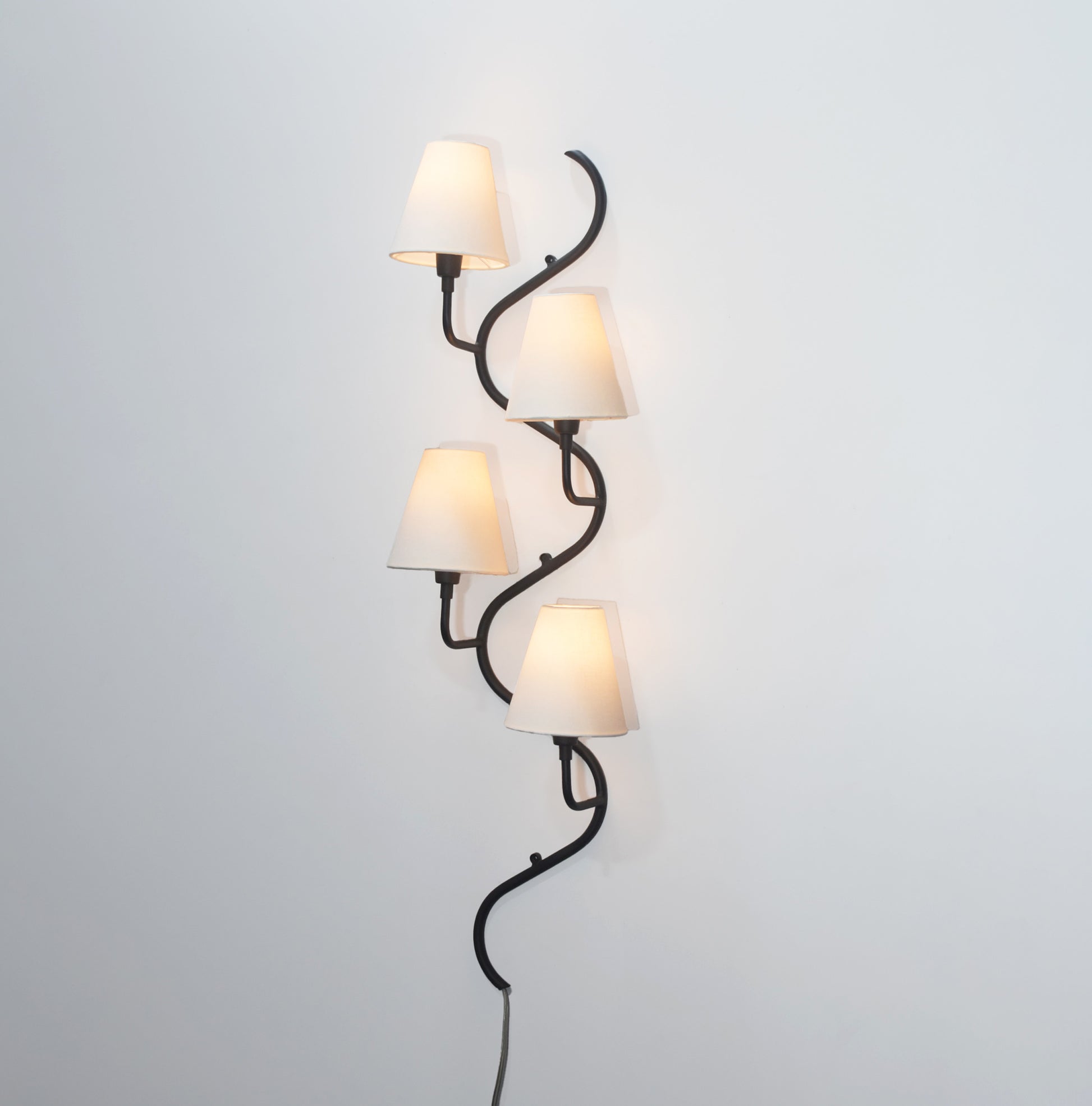 Unique Black Wall Light Ideas for Stylish Interiors