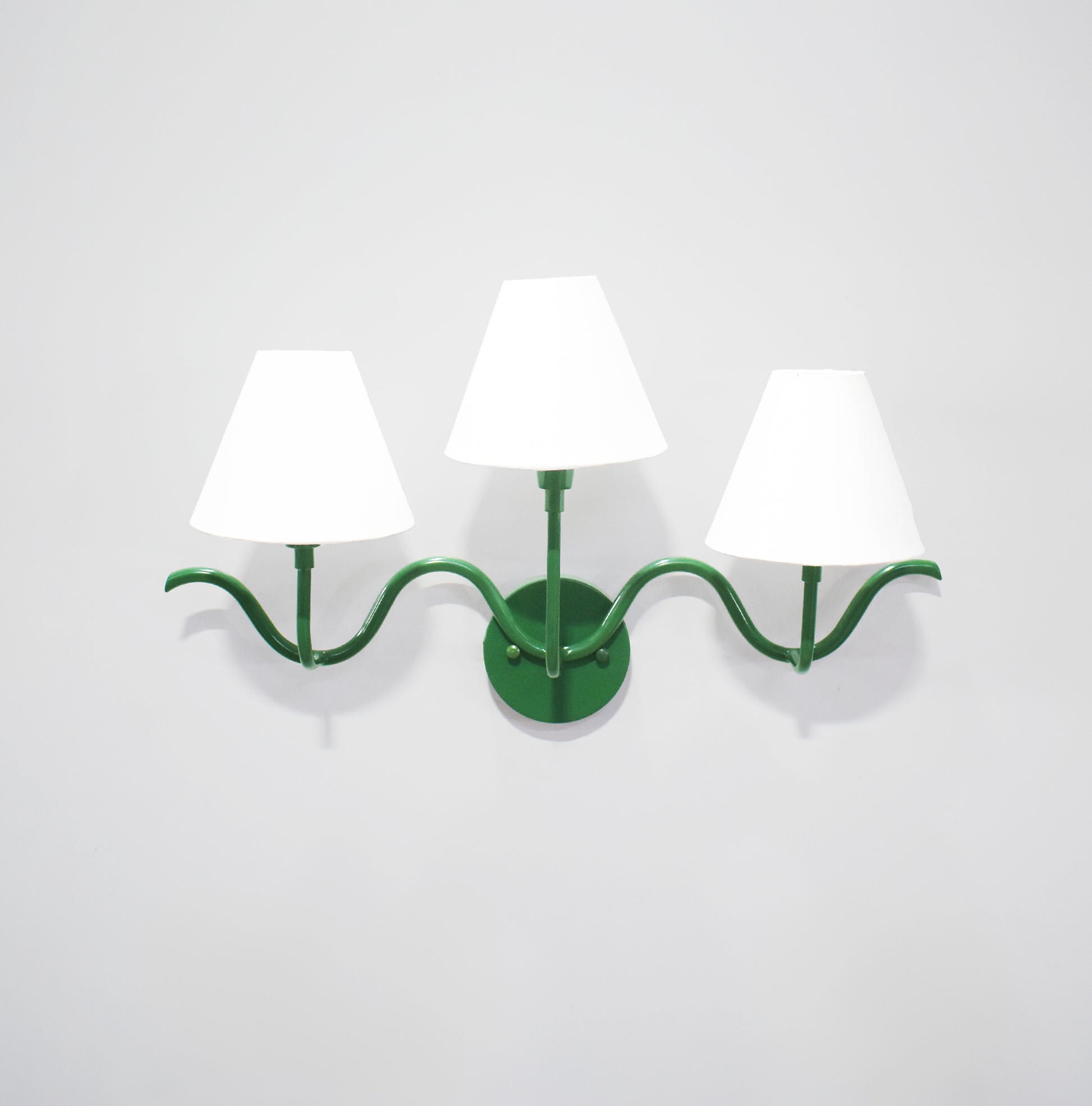 Unique Wall Lamps with Three Shades to Brighten Up