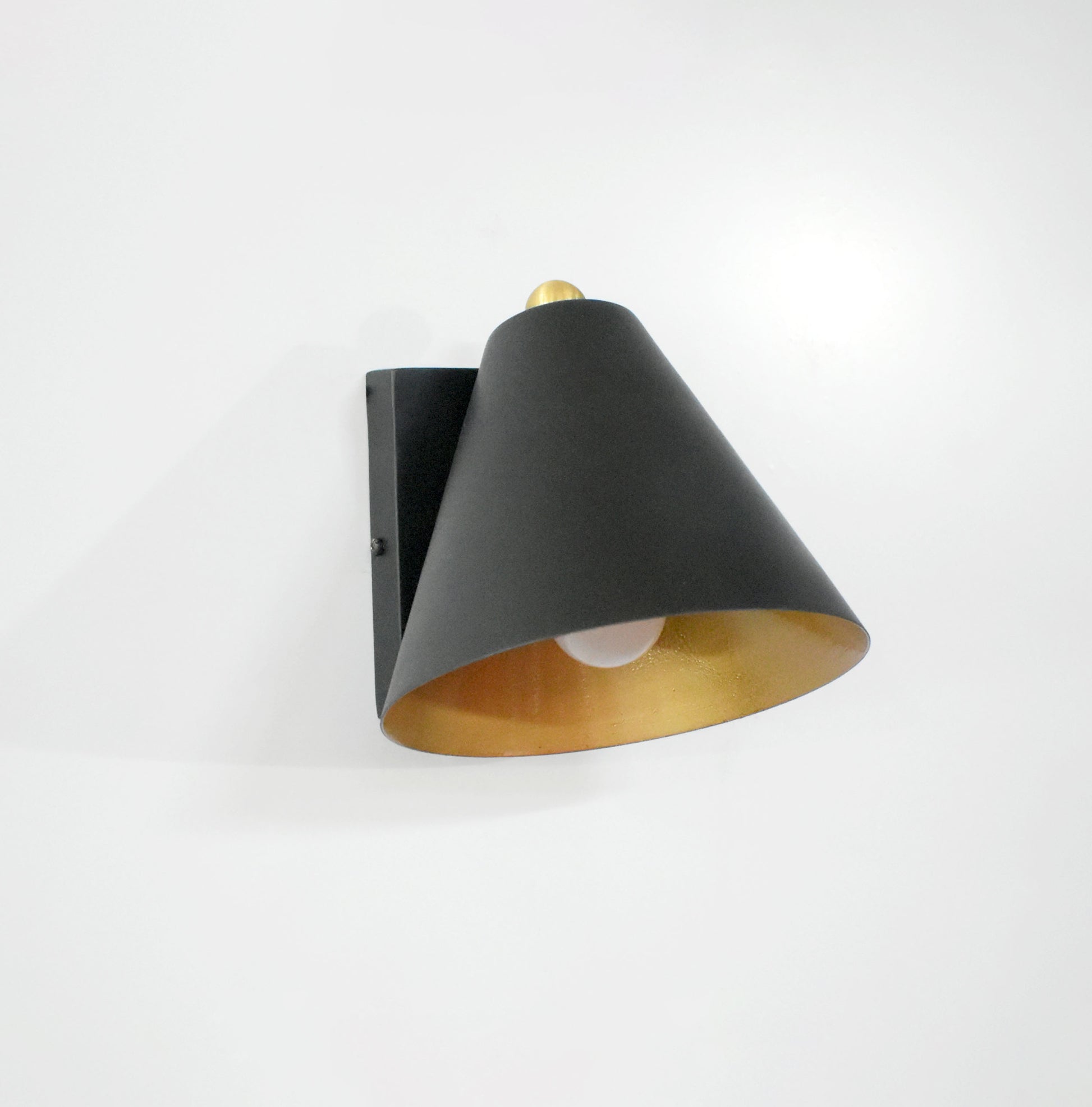Discover the Elegance of Black Small Wall Sconces