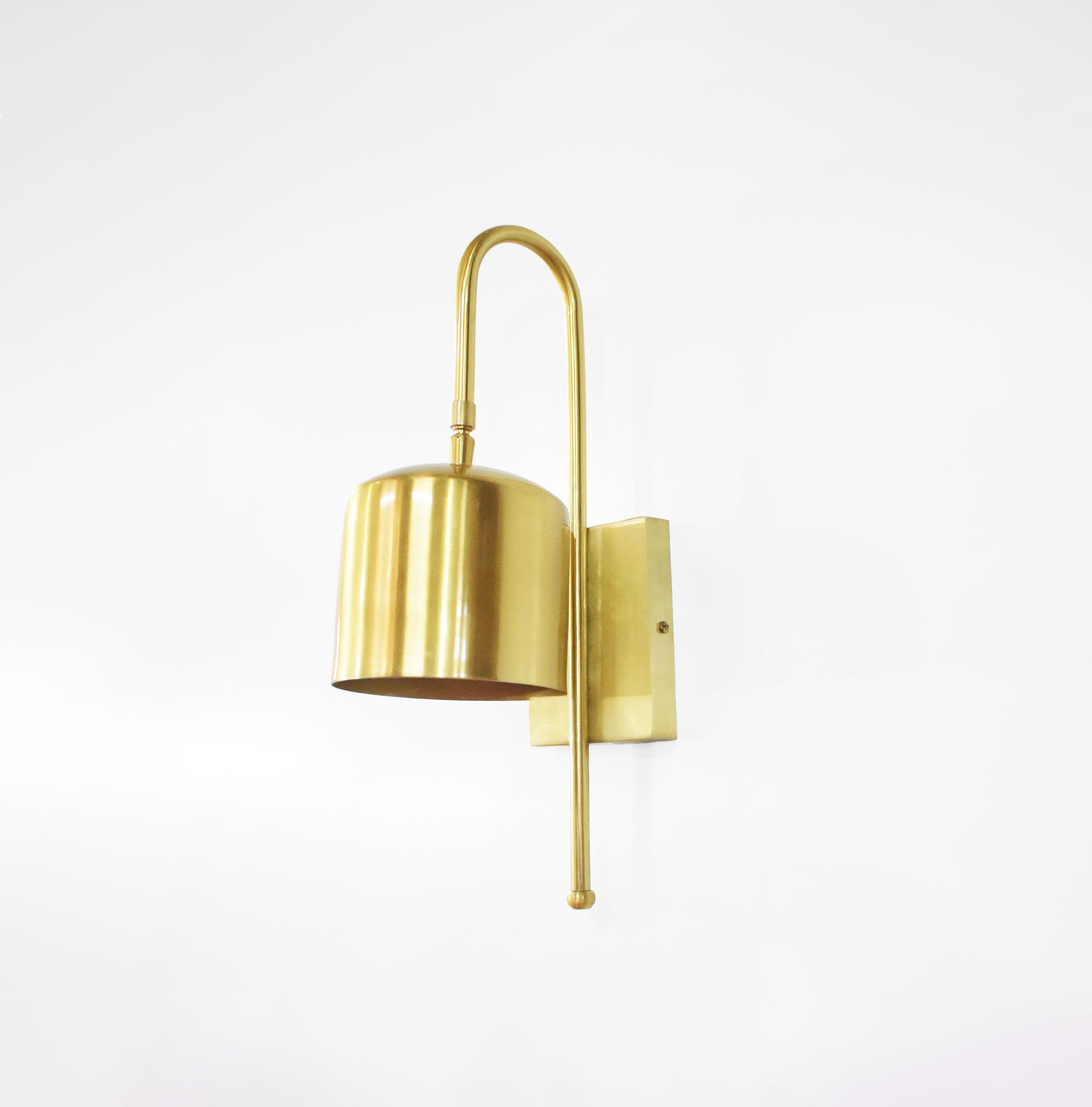 Discover the Charm of Round Shape Wall Lighting