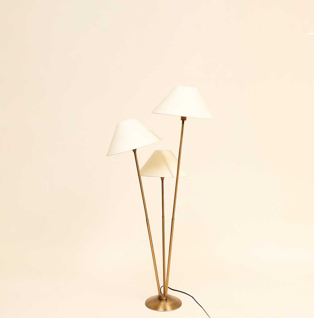 The Perfect Brown Lamp: Three Shades for Every Ambiance Brown
